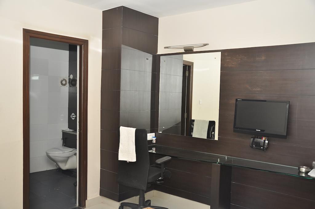 City Home Chennai Exterior photo