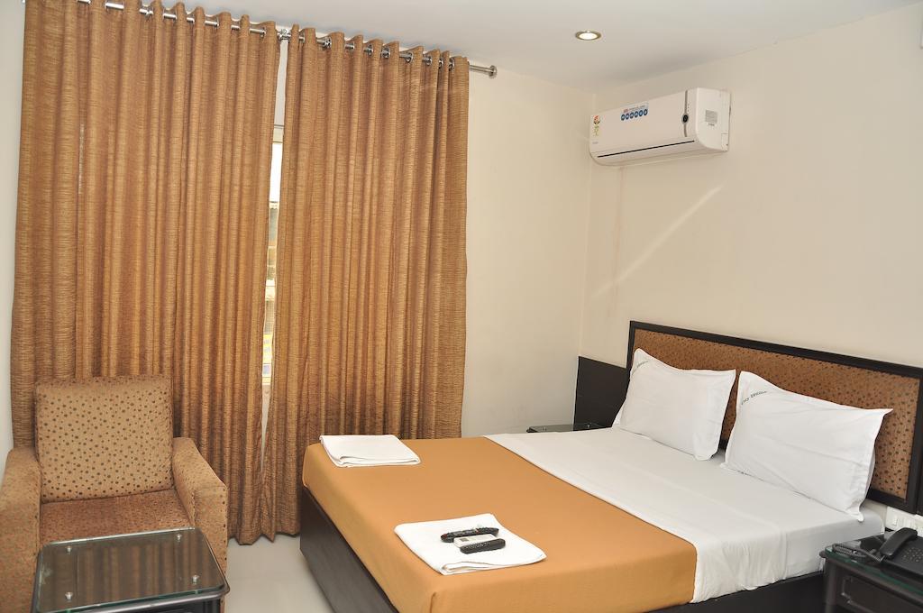 City Home Chennai Exterior photo